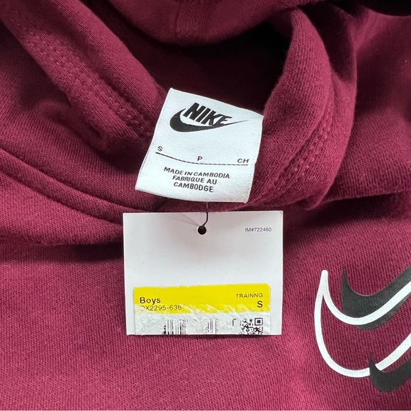 ***NWT***Nike Maroon Hoodie with Logo - Picture 4 of 4